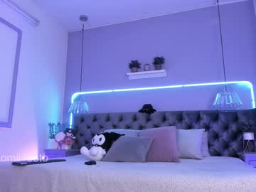 girl
        naomii_soto cam image #6498332