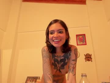 girl
        alone_together_ cam image #1200163
