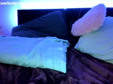 girl
        badgrljade cam image #1551425