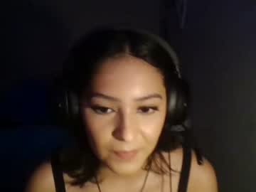 girl
        retamrin cam image #359476