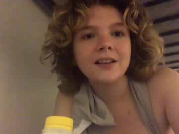 girl Nude Cam Girls Playing Games with islalynn