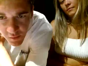 couple
        masen96 cam image #784249