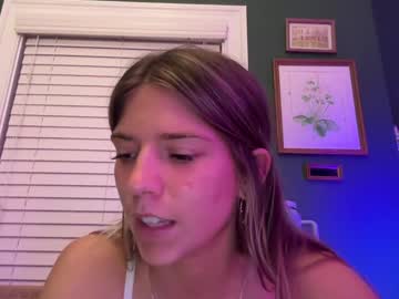 girl
        oliviahansleyy cam image #5308750
