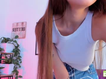 girl
        elizabeth__gray cam image #1045757