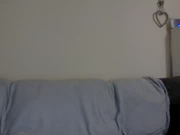 girl
        giaroselive cam image #2189123