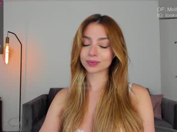 girl
        newmollybrooke cam image #1694994