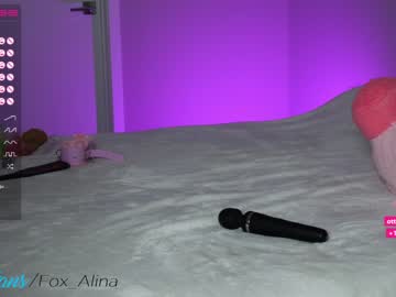 girl
        fox_alina cam image #1257811