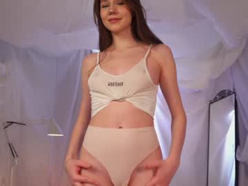 girl
        kateuwugirl cam image #3778526
