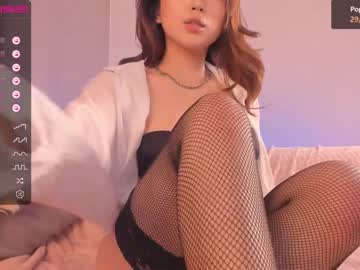 girl
        iminako cam image #837022