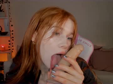 girl
        madeline_jackson cam image #3174793