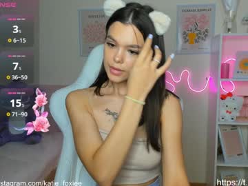 girl
        katiefoxie cam image #5128854