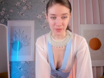 girl
        tina_cure cam image #3188156