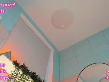girl
        jenny_ames cam image #3068651