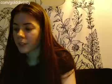 girl
        _modestmouse cam image #1336998