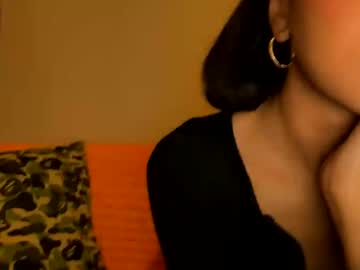 girl Nude Cam Girls Playing Games with cassidyxxxpeach