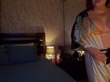 girl
        karrin cam image #4932400