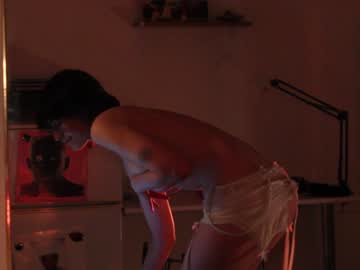 girl
        helensheaven cam image #4141906