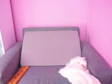 girl
        little_effy18_ cam image #6621196