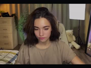girl
        ella_flar_ cam image #455367