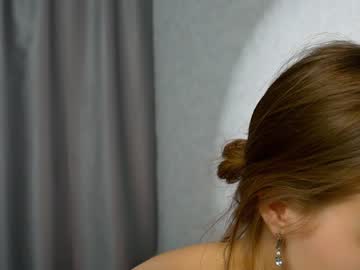 girl
        yeepshyy cam image #4041224