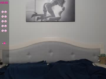 girl
        bluexstacey cam image #1862673