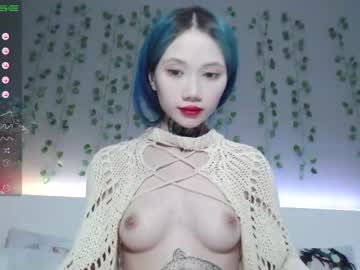 girl
        le_chan cam image #1540775