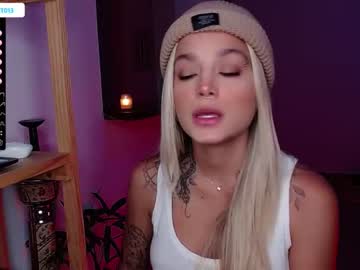 girl
        one_more_cum cam image #343346