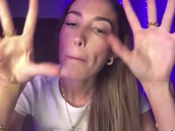 girl
        madelineprescott cam image #5113317