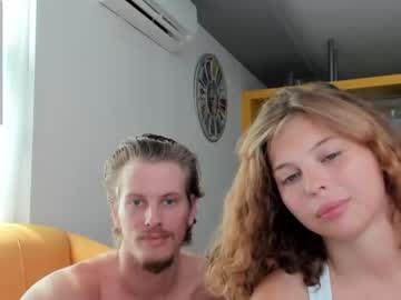 couple
        lyaksi cam image #1538179