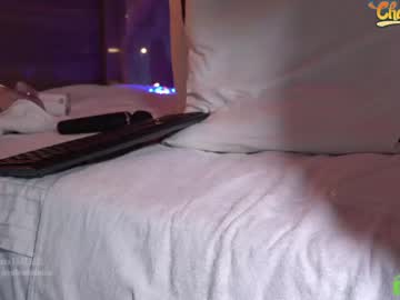 girl
        _deepthroatgalactica cam image #448749
