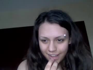 girl
        mirnaafterclass cam image #910773