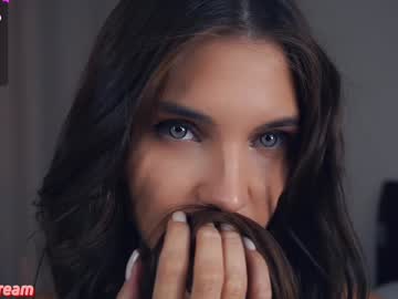 girl
        felissiany cam image #5109243