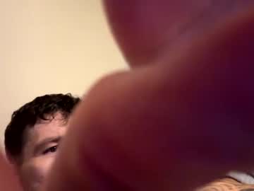 couple
        daddydiggler41 cam image #3649987