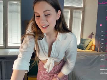 girl
        youne_and_beautiful cam image #1661258