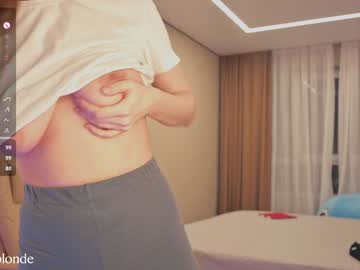 girl
        mia_milagros cam image #5960750