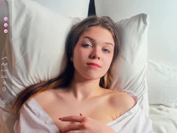 girl
        lesi_weis cam image #3147639