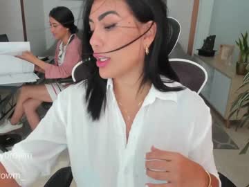 couple
        emillybrowm cam image #3606827
