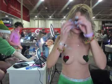 girl
        avapheonix cam image #364053