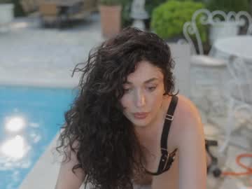 girl
        cleopatra_sinns cam image #4879636
