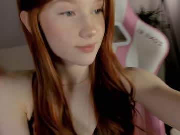 girl
        leahsthetics cam image #5509316