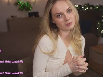 girl
        your_kat cam image #3155605
