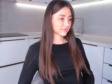 girl
        isabellajasmine cam image #2802458