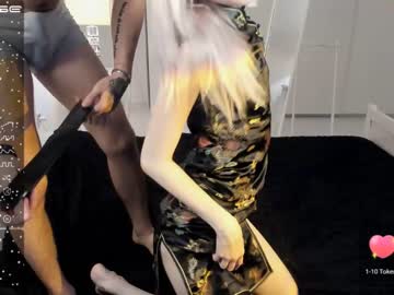 couple
        rosy_kriss cam image #1610103