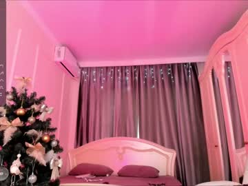 girl
        mia_mei_ cam image #3166992
