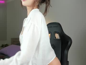 girl
        amilia4u cam image #4877257