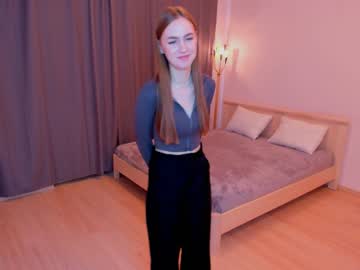girl
        julieharrison cam image #2607015