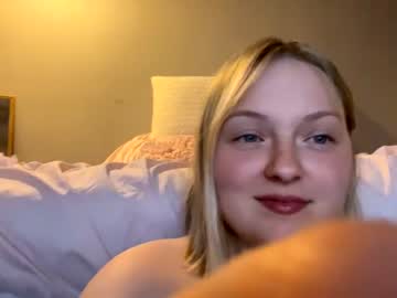 girl Nude Cam Girls Playing Games with rosepeddelz
