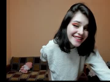 girl
        lightforwhale cam image #565097