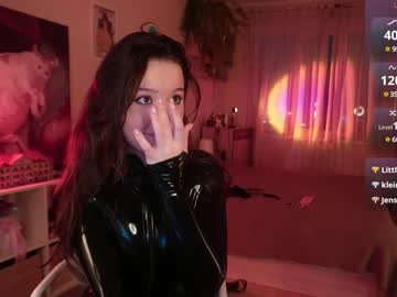 girl
        juelzfoxy cam image #5671788