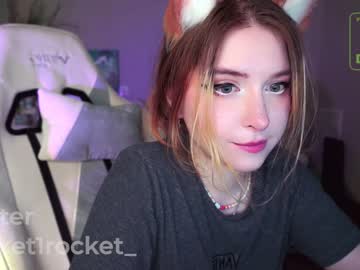 girl
        pocketrocket_ cam image #3725152